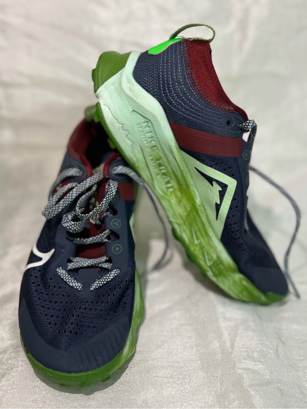 Nike ZoomX Womens Running Shoes Size 8 Blue Green Burgundy Athletic Sneakers - Picture 7 of 9